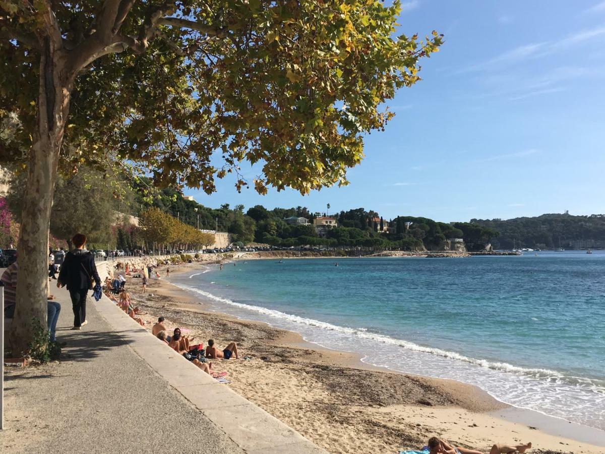 Nyrenoverad Laegenhet Med Havsutsikt Villefranche-sur-Mer Esterno foto
