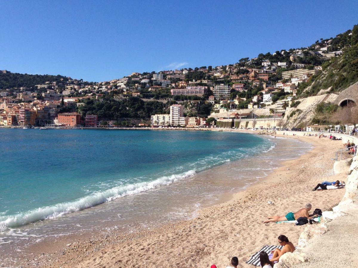 Nyrenoverad Laegenhet Med Havsutsikt Villefranche-sur-Mer Esterno foto